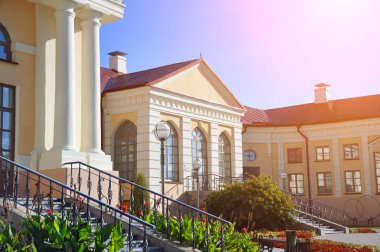 Pinsk 'teki saray, çekici bir turistik cazibe merkezi.