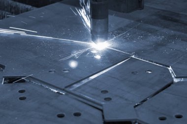 Metal kesimi. Metali plazma kesme işlemi