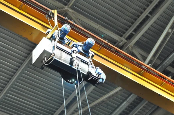 Anlage zur Herstellung von Metallkonstruktionen. — Stockfoto