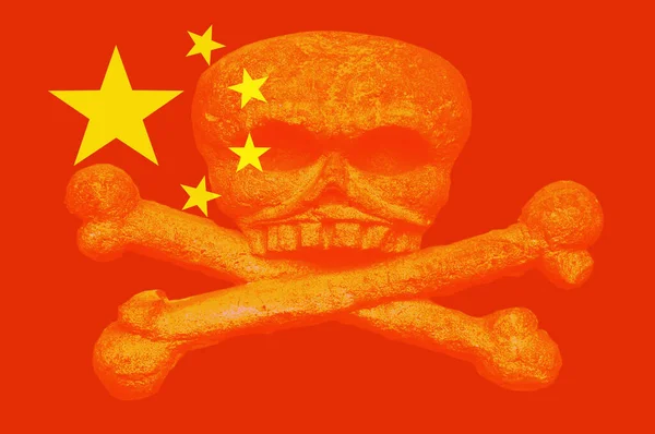 Coronavirus in China. Nieuw Coronavirus 2019-ncov. Vlag van China met de afbeelding van een schedel en kruisbeenderen. — Stockfoto