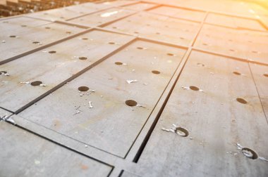 Fabrikada plazma kesimi. Kesme sac.