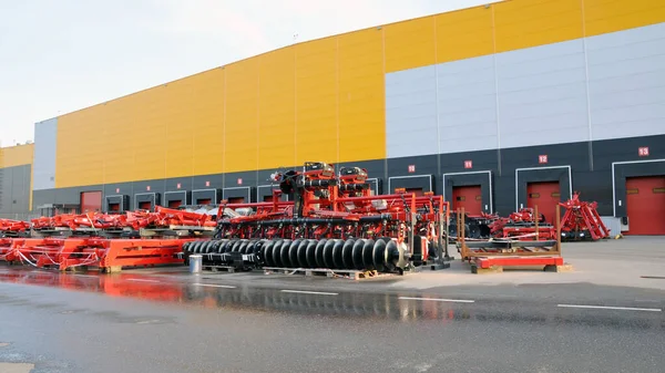 Stockage Matériel Agricole Dans Espace Ouvert Centre Logistique Entrepôt Entrepôt — Photo