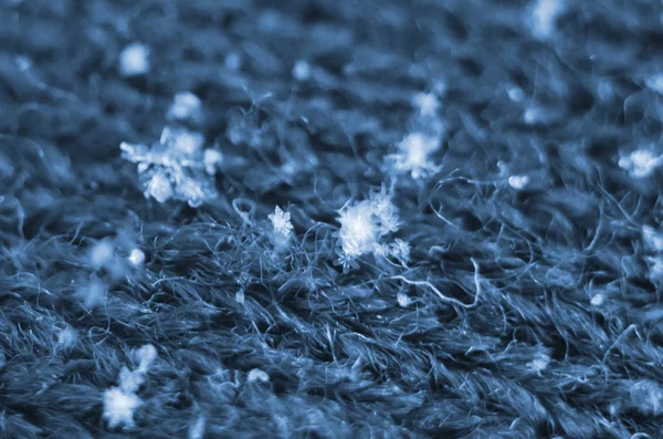 Fiocchi di neve, cristalli di neve, lenti macro Helios — Foto Stock