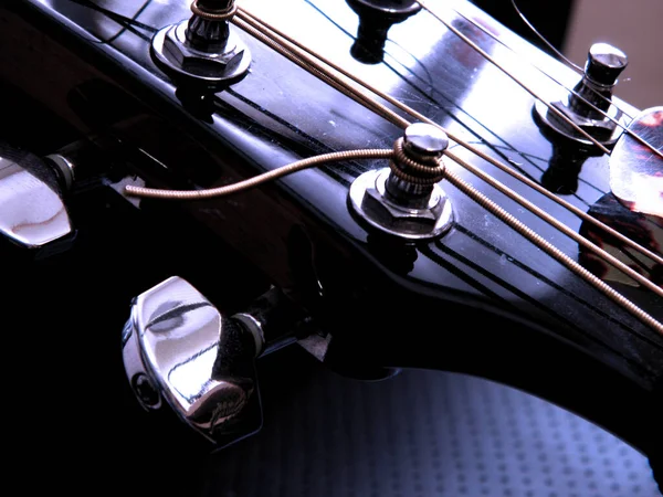 Pescoço Guitarra Com Cordas Perto — Fotografia de Stock