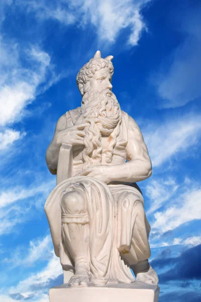 Standbeeld van Mozes van Michelangelo — Stockfoto