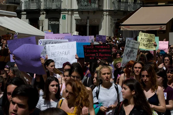 Malaga, Spanje - 10 mei, 2018:General staking van studenten voor th — Stockfoto