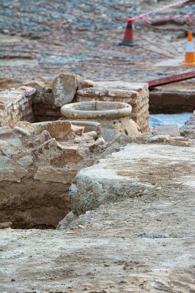 Málaga Espanha Fevereiro 2020 Sítio Escavação Arqueológica Restos Ossos Humanos — Fotografia de Stock