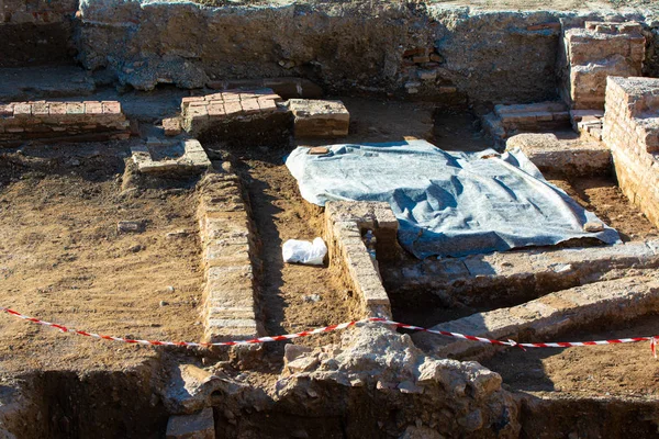 Malaga Španělsko Února 2020 Místo Archeologických Vykopávek Pozůstatků Lidských Kostí — Stock fotografie