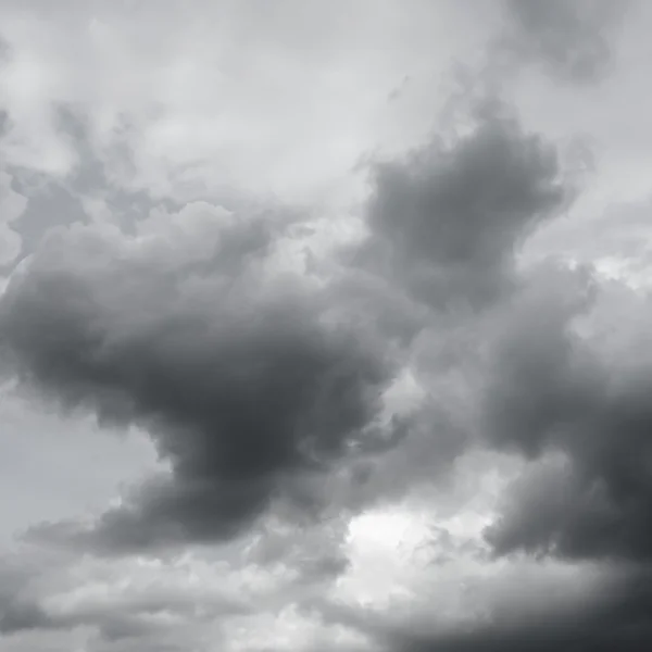 Nuvole grigie sfondo . — Foto Stock