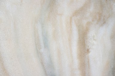 Doğal desenli çok güzel krem mermer. 