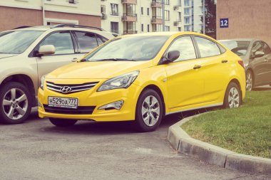 Hyundai Solaris (aksan).