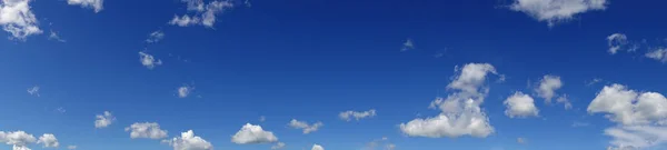 Panoramic sky with white clouds. — Stock Photo, Image