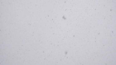 Yavaş yavaş düşen kar arka plan.