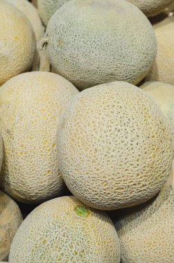 karpuzlar perakende satışa hazır.