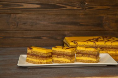 hamur işleri ve tatlılar, kek, kurabiye, acıbadem kurabiyesi