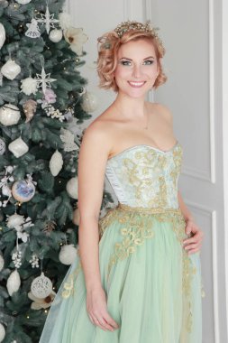 güzel genç kız, sarışın