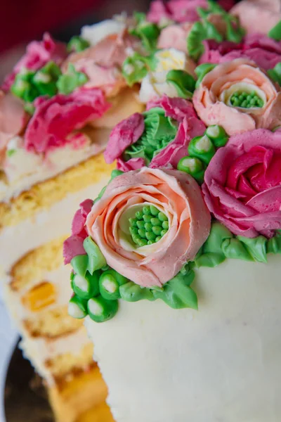 cake, sweet, flowers, March 8, spring, holiday, wedding