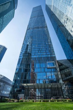 Moskova - 31 Ağustos 2017: Moscow City skyscra fütüristik görünümünü