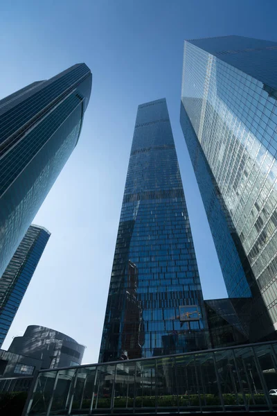 Moskova - 31 Ağustos 2017: Moscow City skyscra fütüristik görünümünü