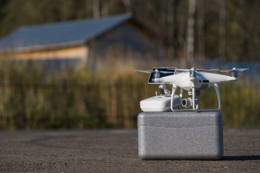 Moscow, Rusya Federasyonu - 24 Eylül, 2017: Phantom 4 Pro bir dron FL