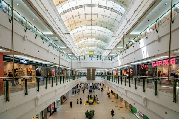 Doha Qatar Novembro 2019 Vista Interna Shopping Mais Movimentado Centro — Fotografia de Stock