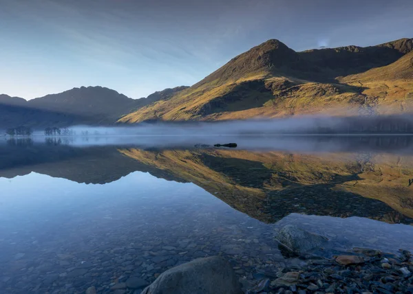 Dawn Runt Buttermere Sjön Engelska Lake District Nordvästra England Den — Stockfoto