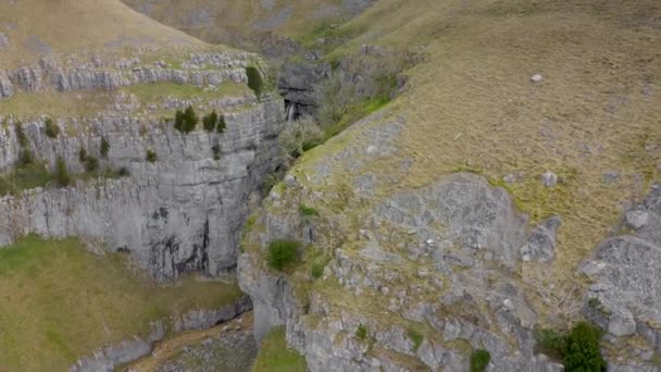 Gordale Scar Burrone Calcareo Miglio Nord Est Malham North Yorkshire — Video Stock