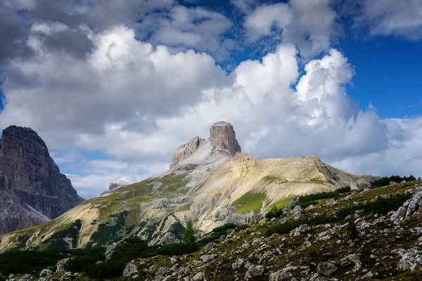 Горный Пик Torre Dei Scarper Sexten Dolomites Sesto Dolomites Южный — стоковое фото