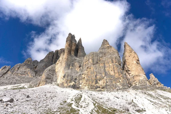 Сайт Юнеско Tre Cime Lavaredo Итальянских Доломитовых Альпах — стоковое фото
