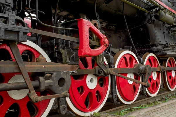 Klassieke Rode Wielen Van Een Stoommachine Trein — Stockfoto