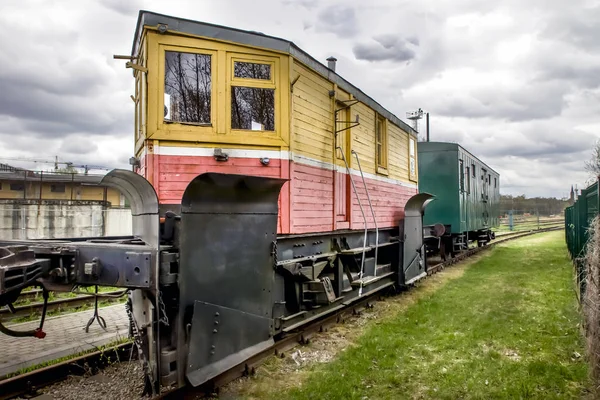 Riga Letonya Eski Tren Dizel Lokomotif Demiryolu Müzesi Kar Kaldırma — Stok fotoğraf