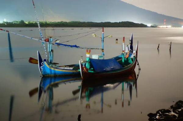 Traditional markets in Indonesia sell a variety of needs for cooking