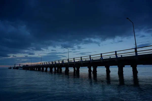Neue Seebrücke Bei Sonnenuntergang — Stockfoto