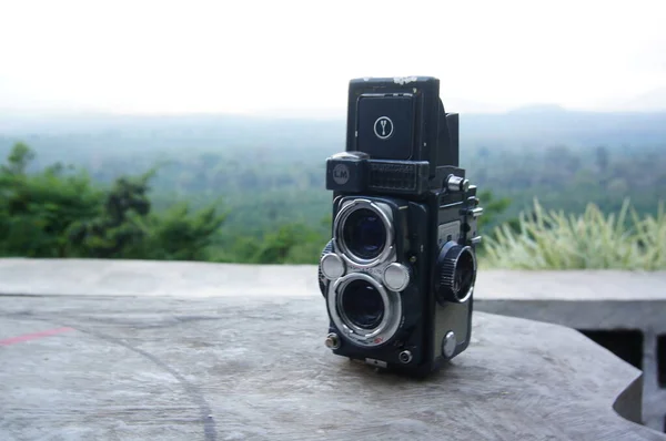Uma Câmera Analógica Tipo Câmera Que Usa Mídia Filme Para — Fotografia de Stock
