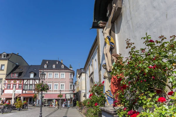 Cruz religiosa en la iglesia de San Severo en Boppard — Foto de Stock