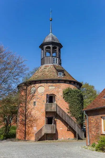 Torre do castelo na cidade histórica Lauenburg — Fotografia de Stock