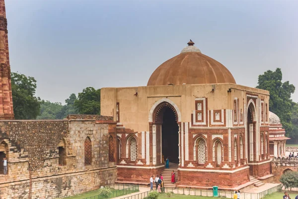 Grób Imama Zamina w Qutub Minar w New Delhi — Zdjęcie stockowe