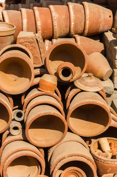 Terrakotta krukor vid keramik torget i Bhaktapur — Stockfoto