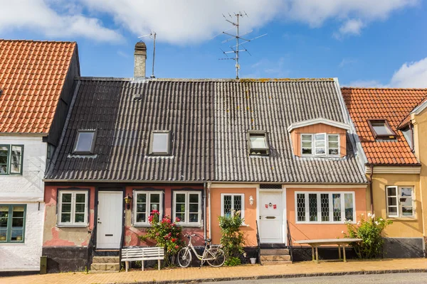 歴史ある街にカラフルな小さな家 Sonderborg Denmark — ストック写真