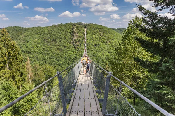 Puente Colgante Geierlay Que Cruza Valle Cerca Morsdorf Alemania — Foto de Stock