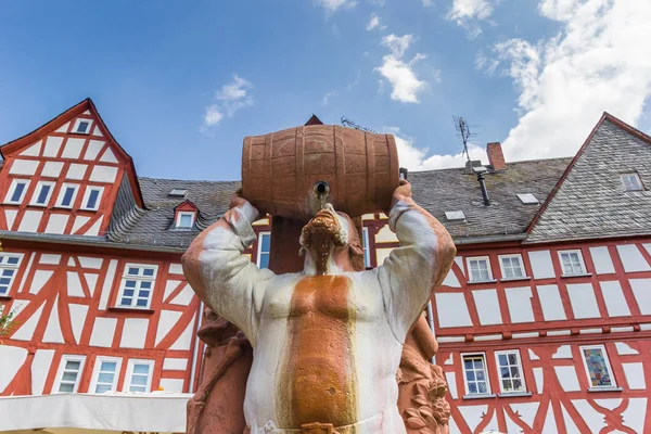 Statue Homme Buvant Dans Tonneau Dans Limbourg Der Lahn Allemagne — Photo