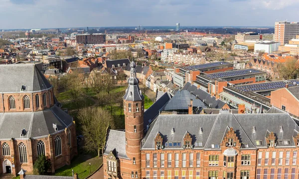 Hollanda Nın Tarihi Kenti Groningen Ufuk Çizgisindeki Taşra Evi — Stok fotoğraf