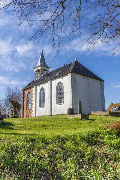 Kleine Weiße Kirche Auf Schimmel Jukwerd Niederlande — Stockfoto