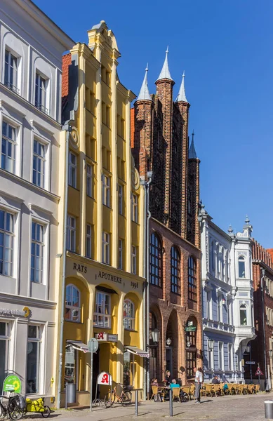 Strada Con Case Storiche Stralsund Germania — Foto Stock