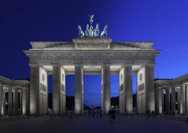 Berlin Brandenburg Gate twilight