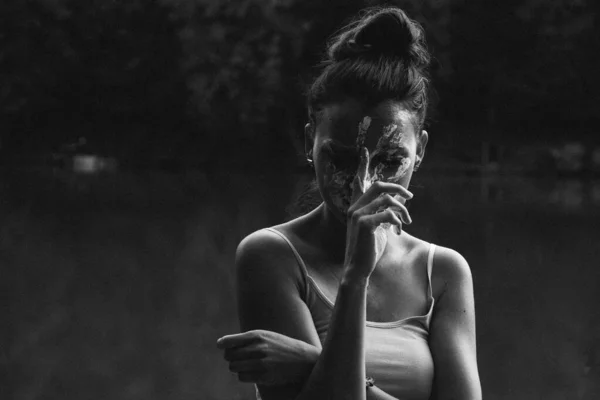 Portrait Noir Blanc Une Jeune Femme — Photo