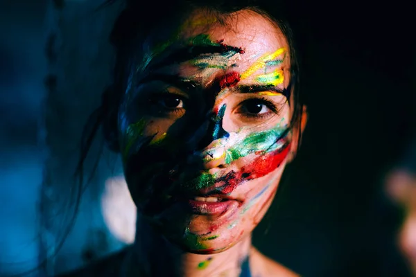 Portrét Mladé Ženy Kreativním Make Upem Uměleckým Make Upem — Stock fotografie