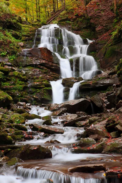 Şelale sonbahar Shipot