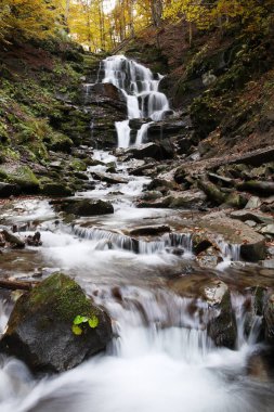 Şelale sonbahar Shipot