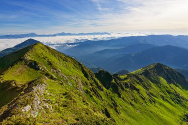 Sabah Karpat Dağları.